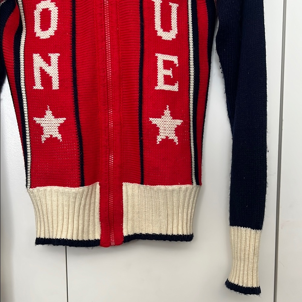 Red and Blue Zip-Up Sweater Moon Blue casual Vintage Knit Sweater Zip Up = - Picture 3 of 6